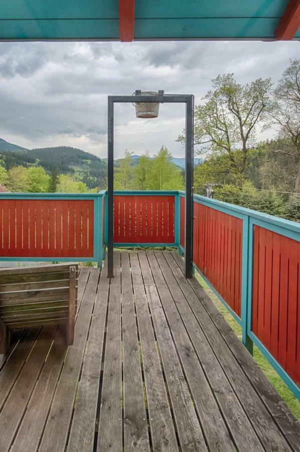 Hotel Zlaty Orel Остравице Экстерьер фото