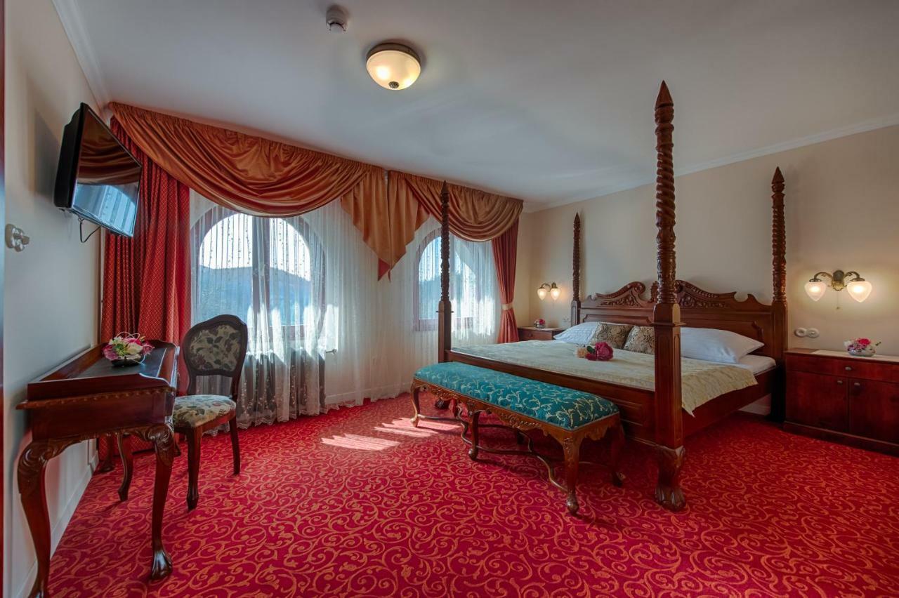 Hotel Zlaty Orel Остравице Экстерьер фото